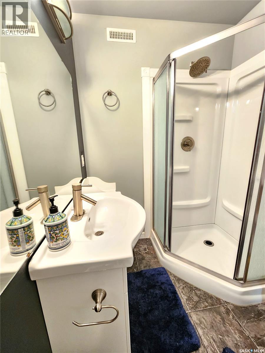 405 Lorne STREET — photo 18
