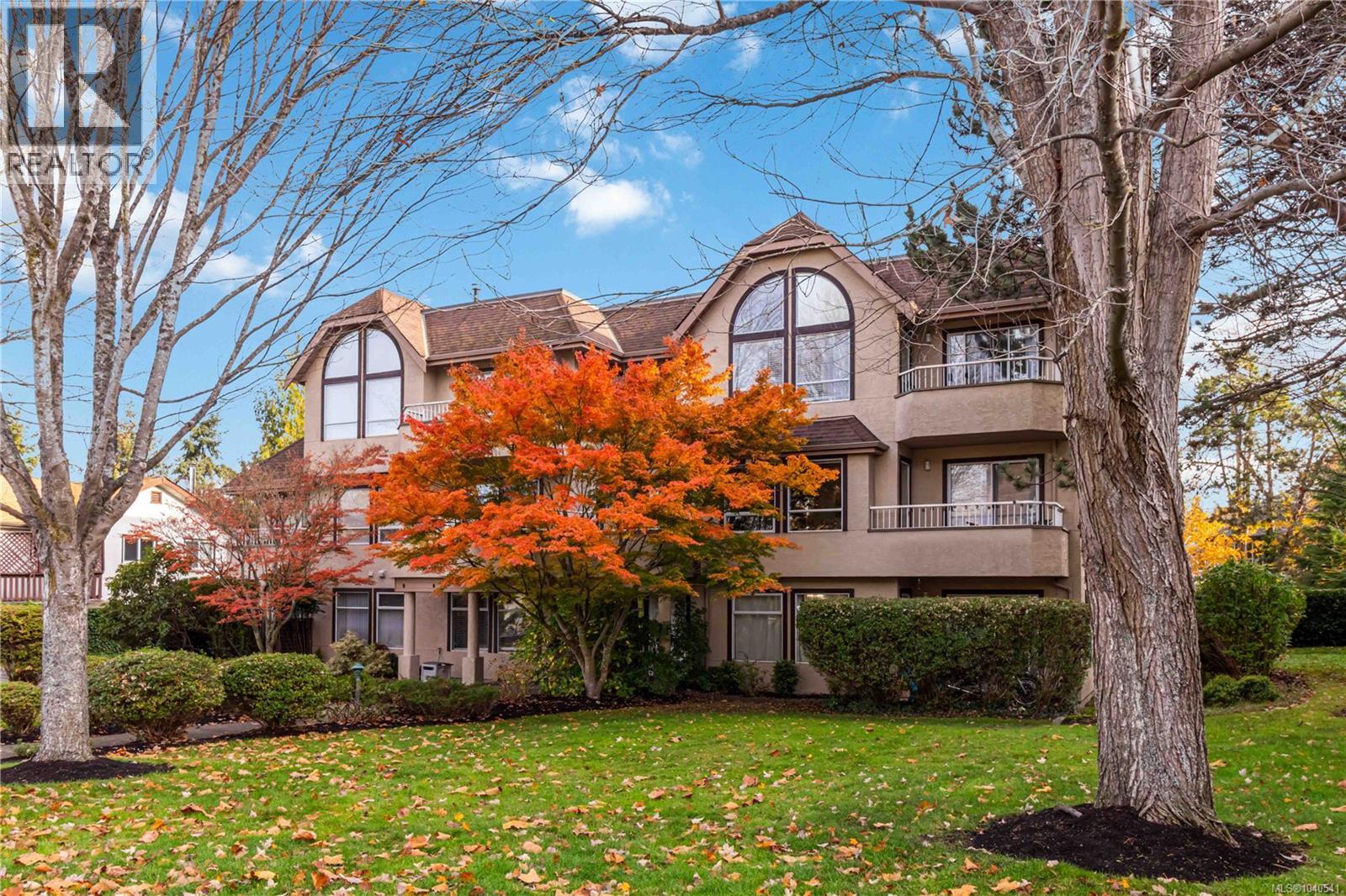 #104 3263 Alder St - 2