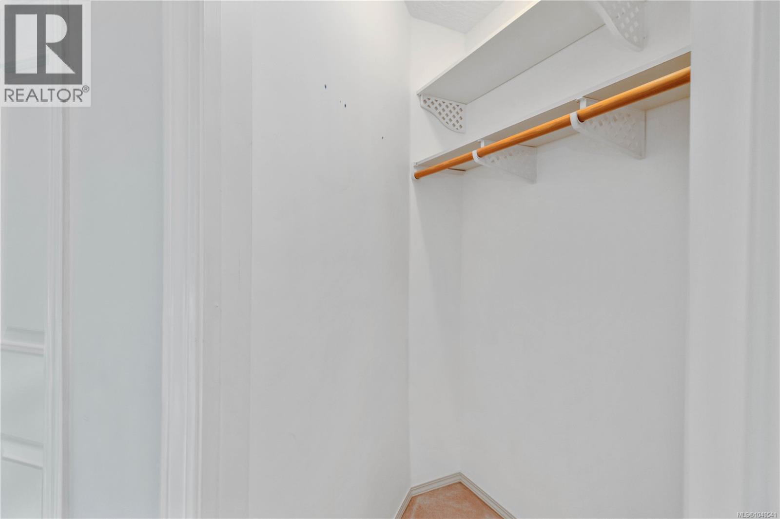 #104 3263 Alder St - 24