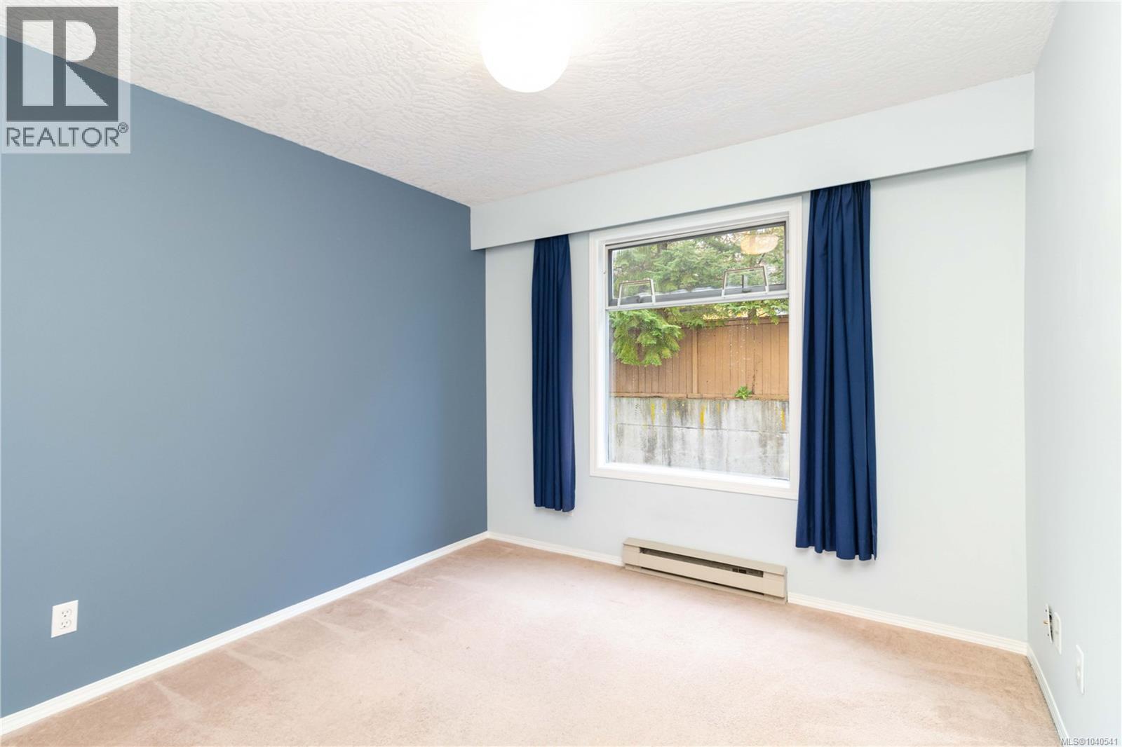 #104 3263 Alder St - 27