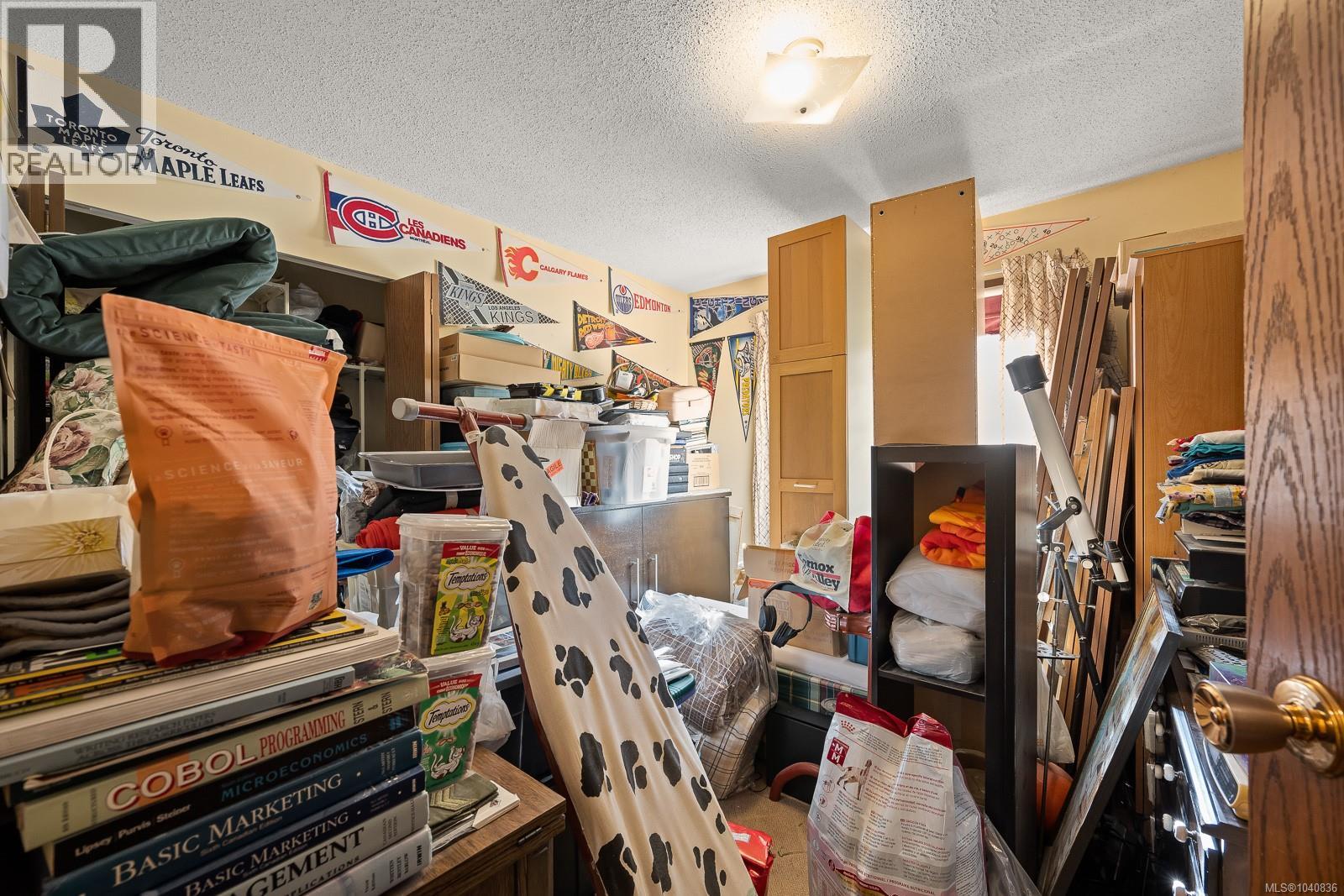 2695 Paula Pl - 23