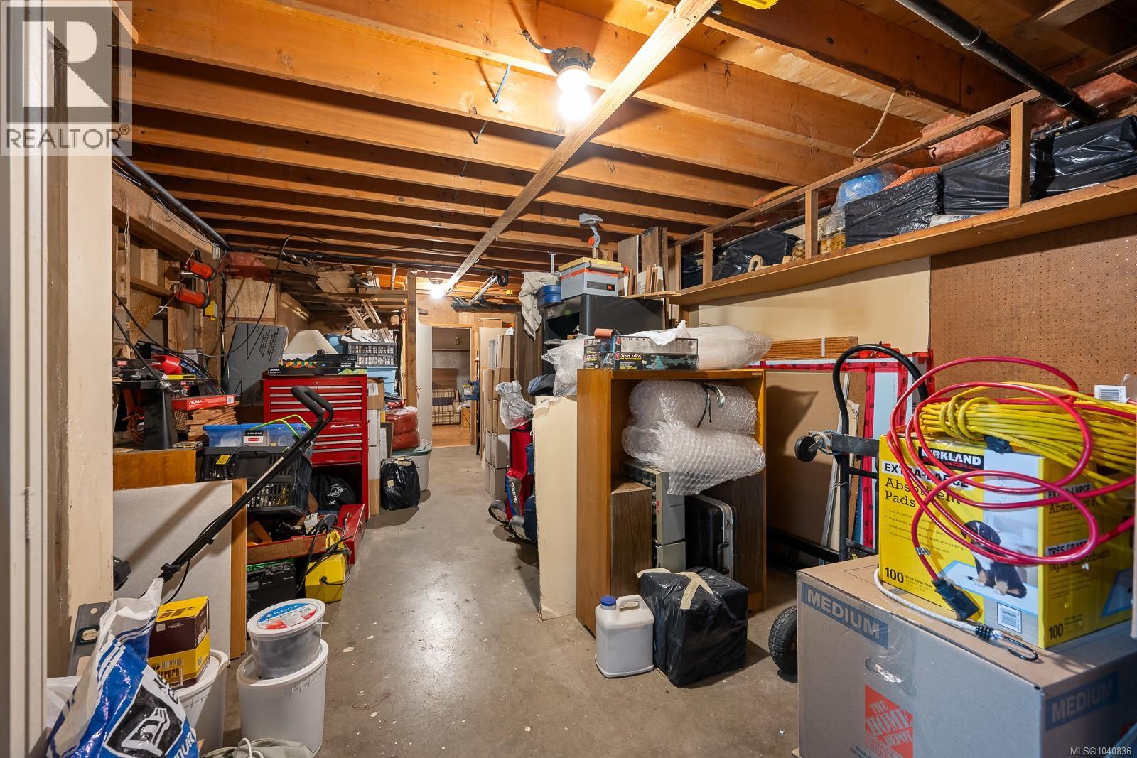 2695 Paula Pl - 34