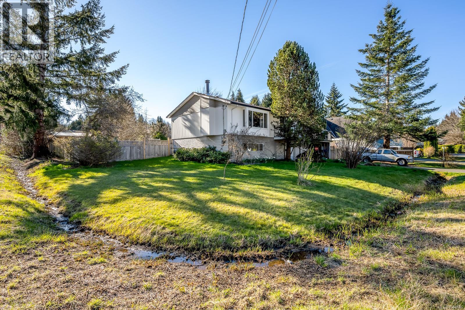 2695 Paula Pl - 43