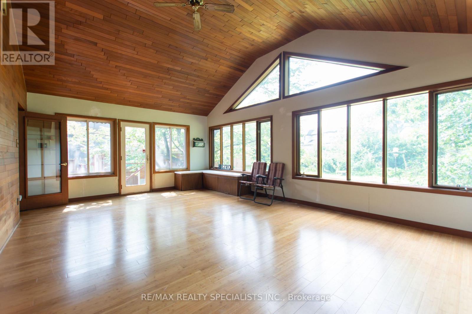 1319 REBECCA STREET - 14