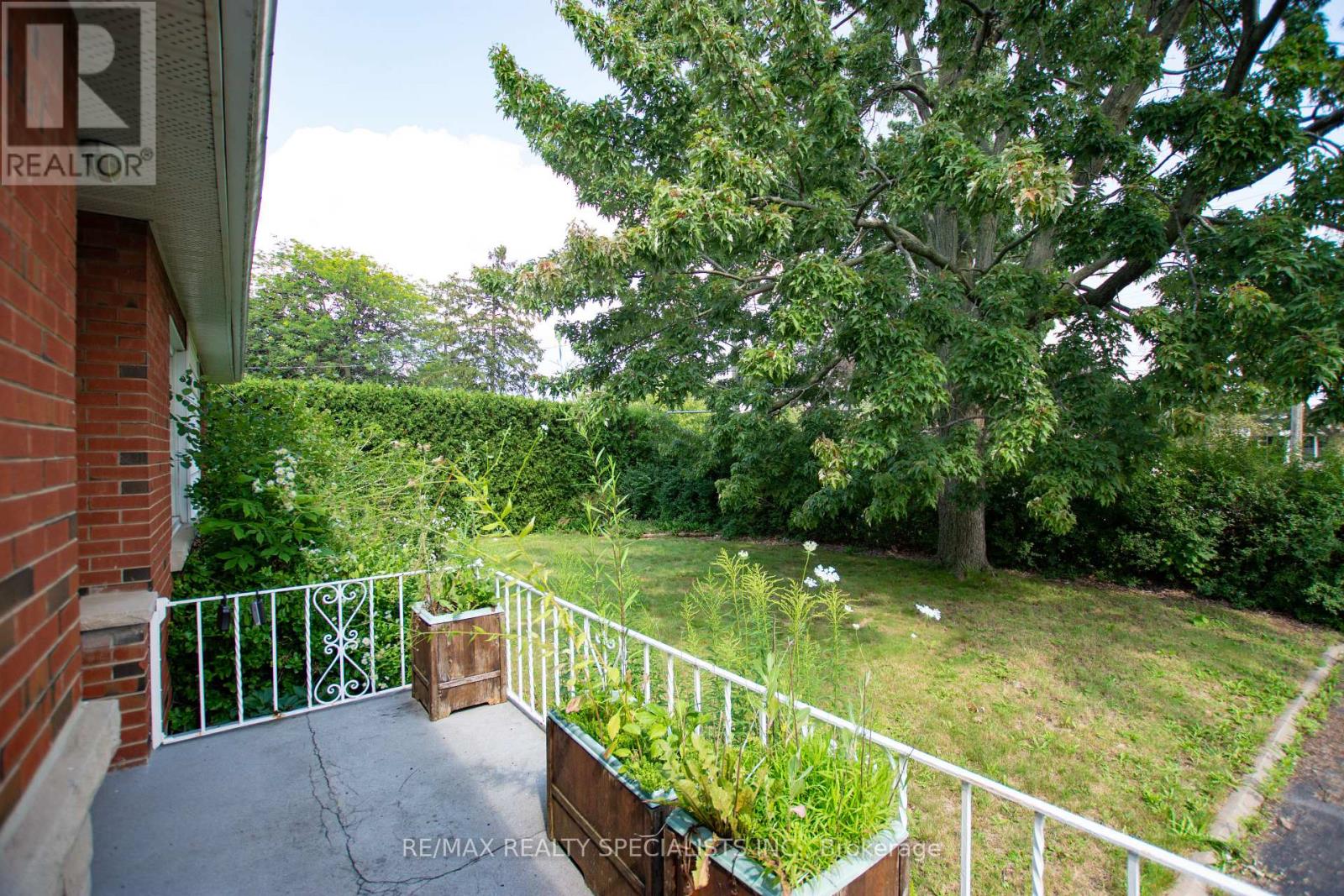 1319 REBECCA STREET - 2
