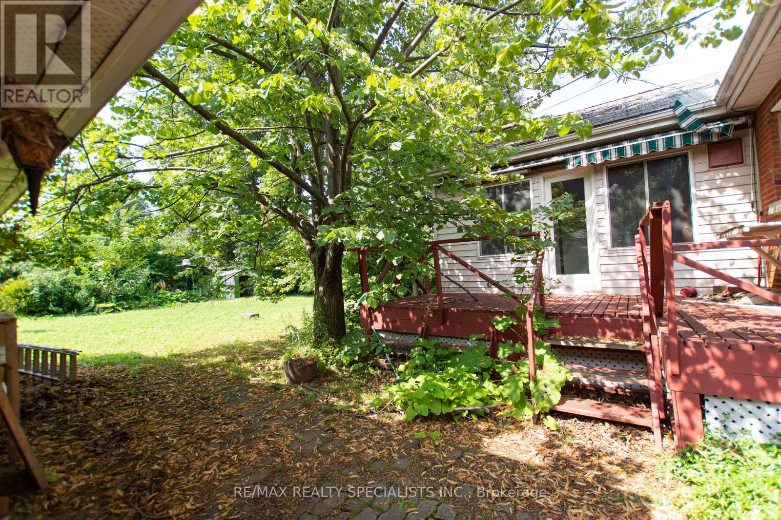 1319 REBECCA STREET - 26