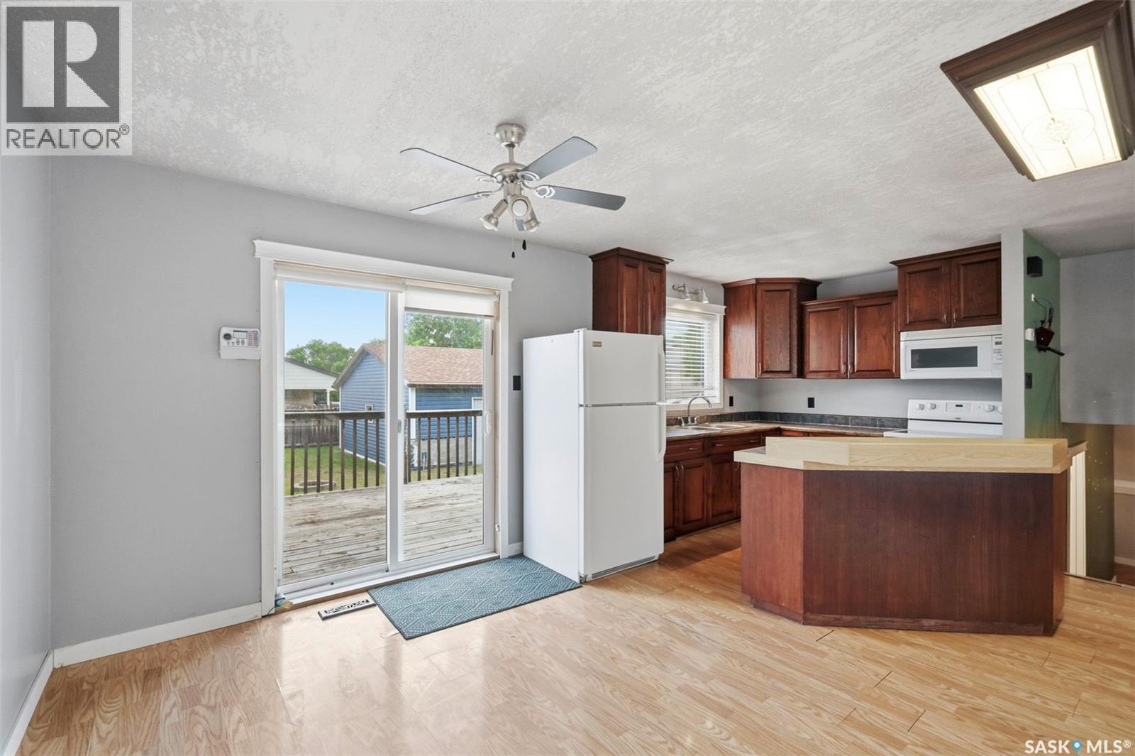 483 Wakabayashi CRESCENT — photo 10