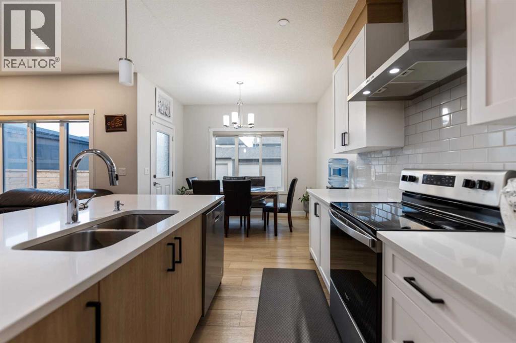 260 Homestead Grove NE - 13