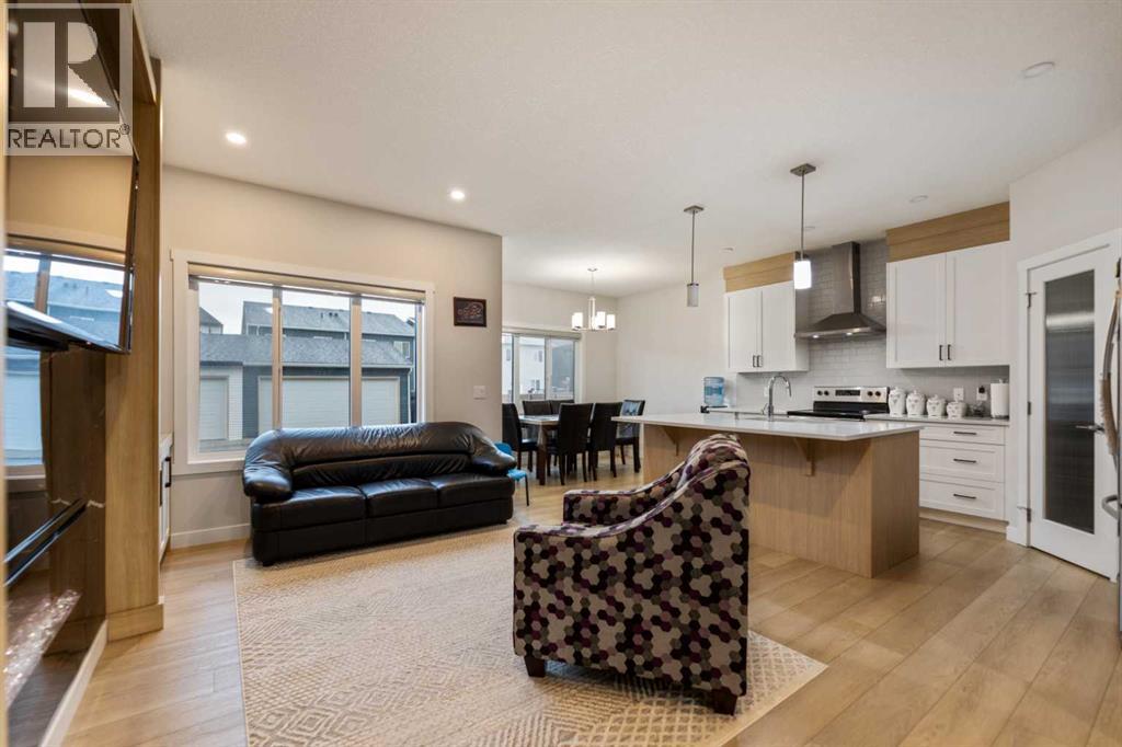260 Homestead Grove NE - 8