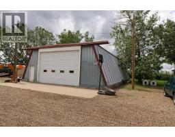 4pc Bathroom - 85080 Rr 165, Taber, AB T1G2C6 Photo 6