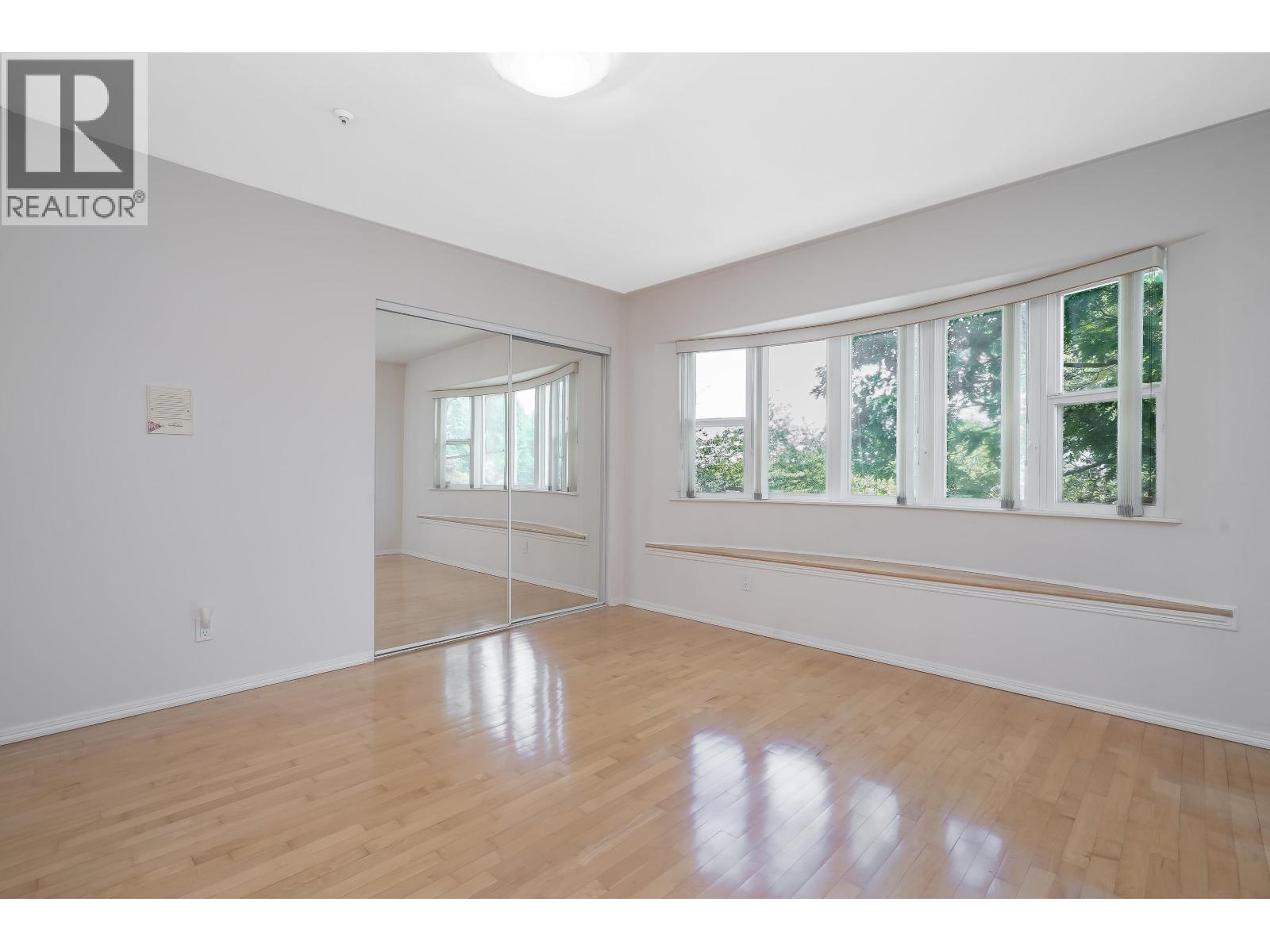 2304 GARDEN DRIVE, Vancouver