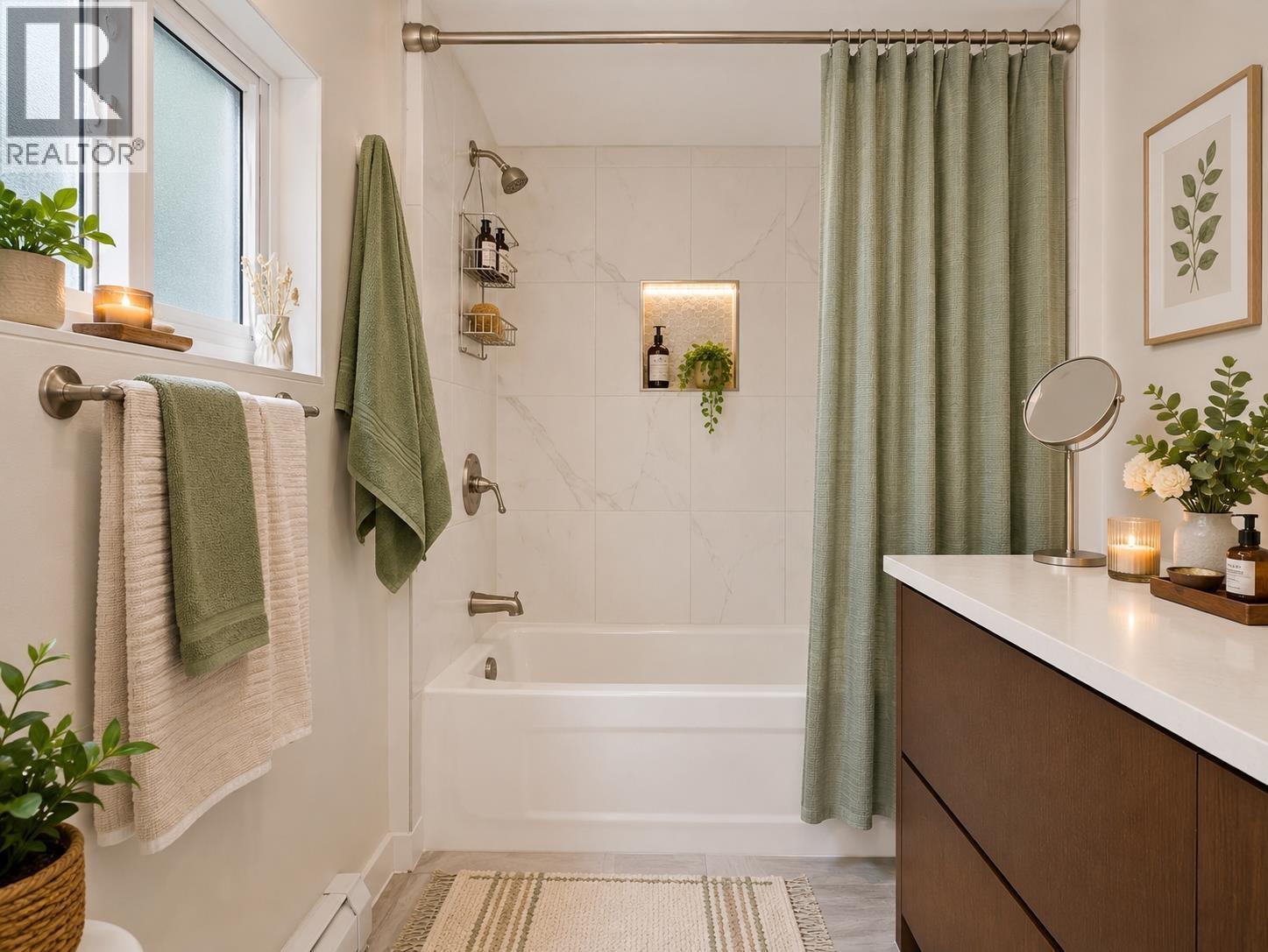 514 W 28TH STREET, North Vancouver