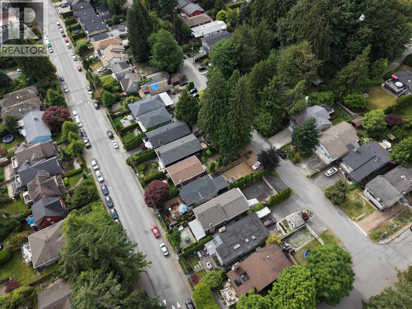 514 W 28TH STREET, North Vancouver