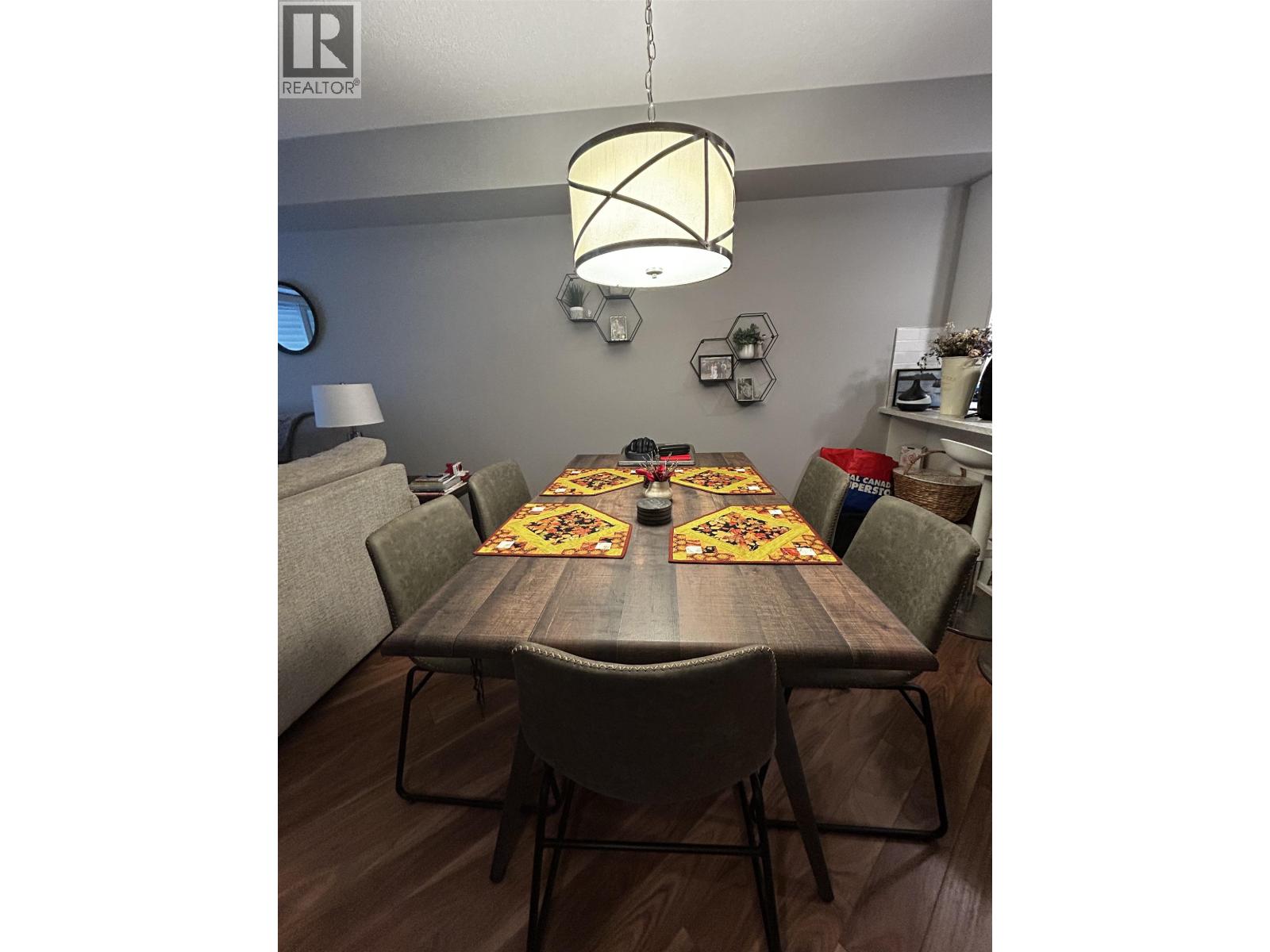 209 19677 MEADOW GARDENS WAY, Pitt Meadows