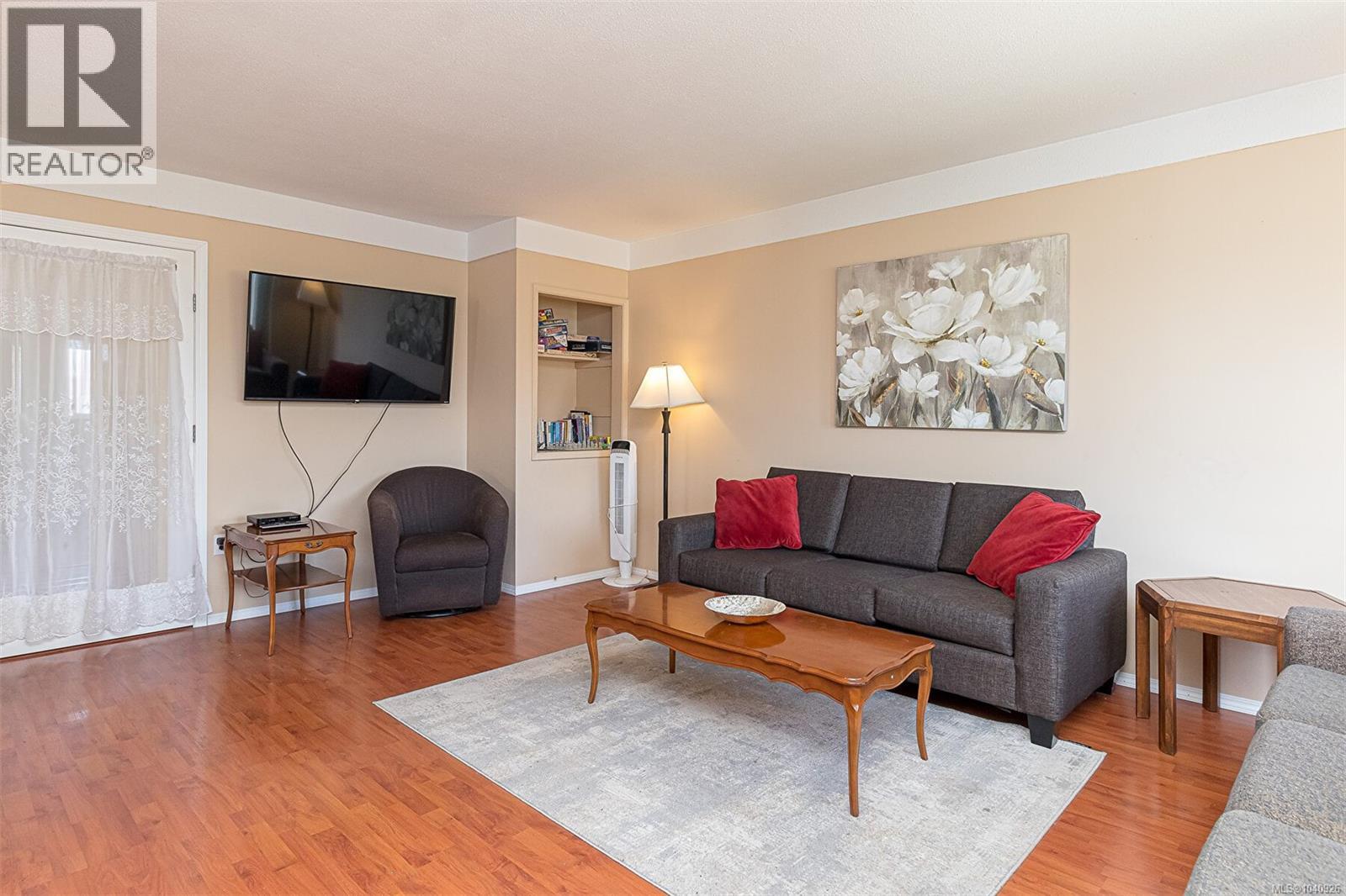 1519 Pearl St, Victoria