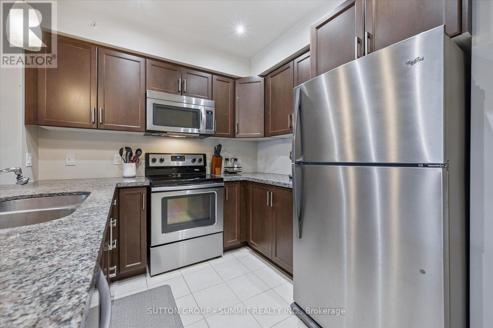#242 1077 GORDON STREET - 8