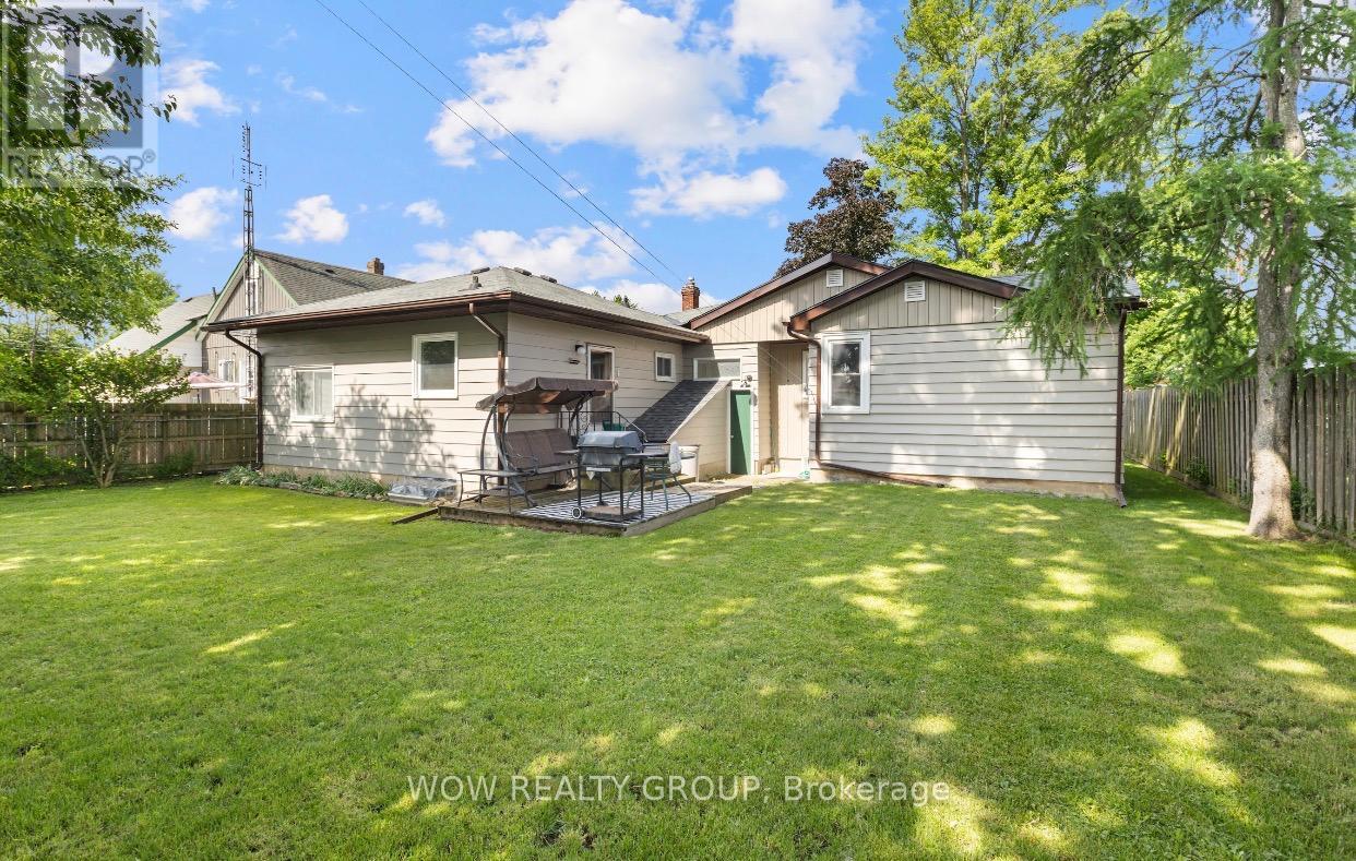47 CLIFFORD AVENUE - 16