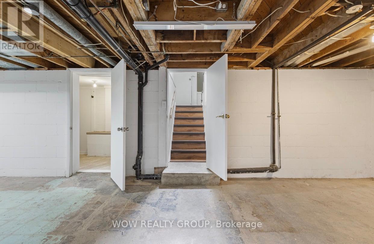 47 CLIFFORD AVENUE - 24
