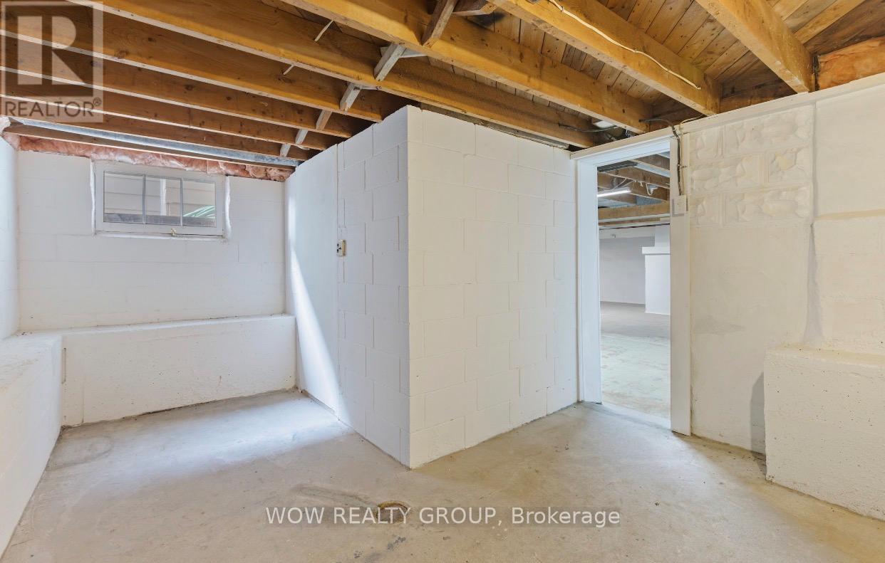 47 CLIFFORD AVENUE - 29