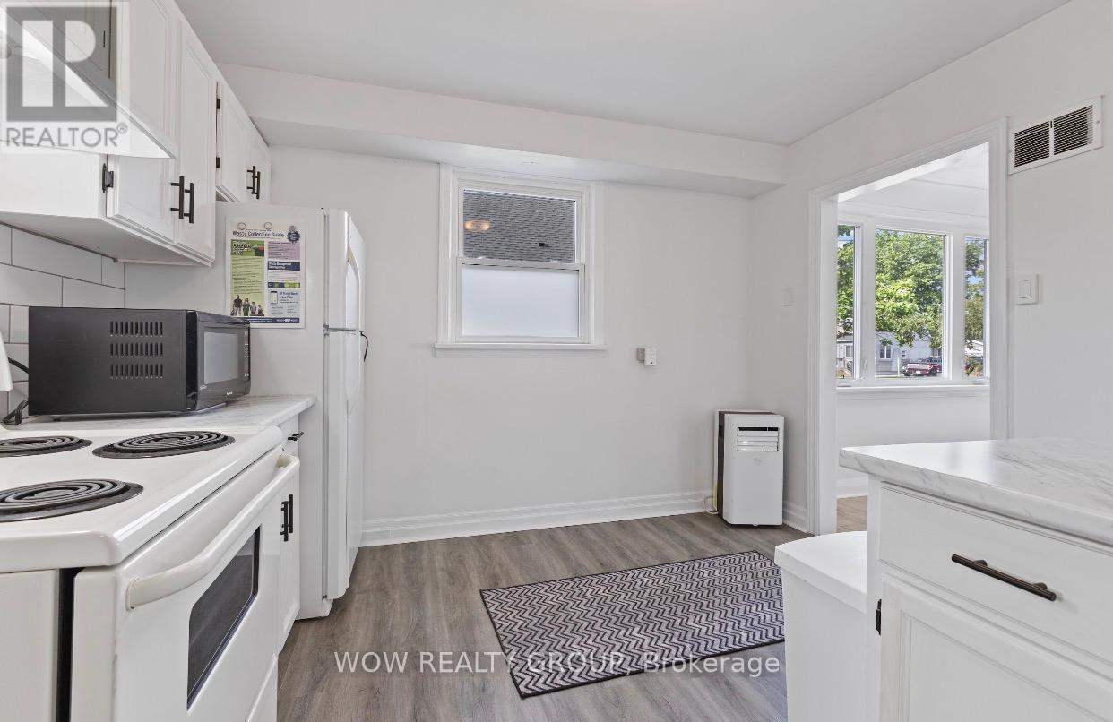 47 CLIFFORD AVENUE - 41