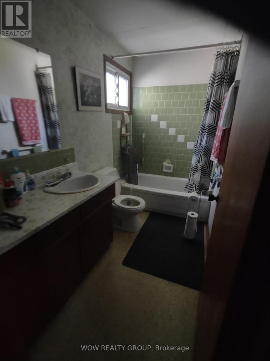 47 CLIFFORD AVENUE - 45
