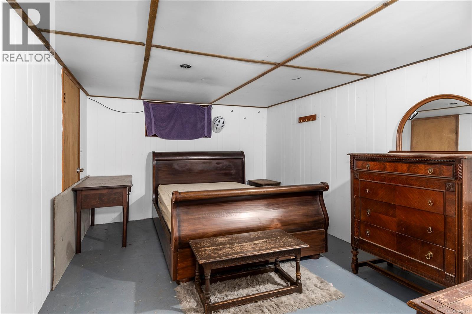 870 Sayward Rd - 44
