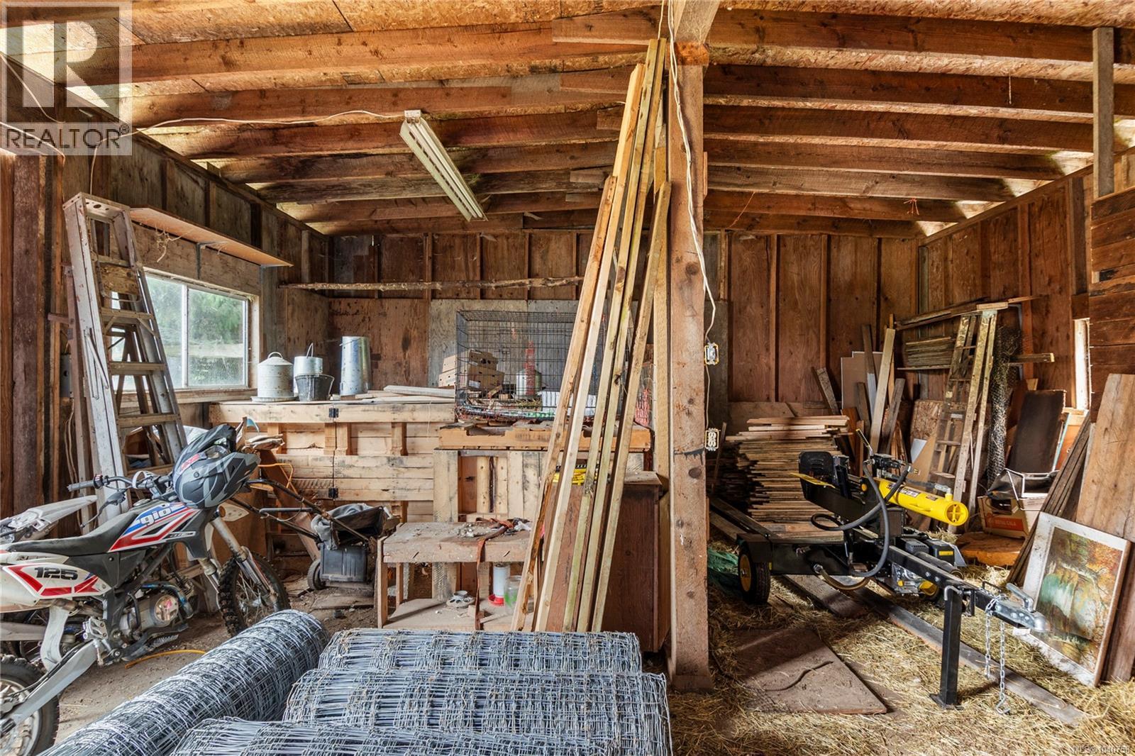870 Sayward Rd - 57