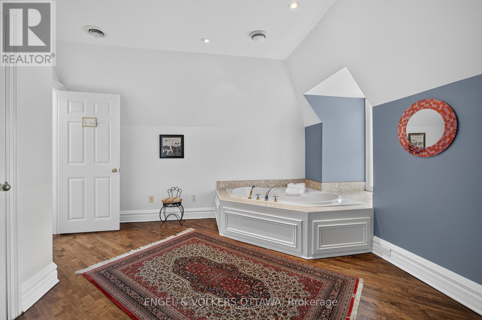 5 Bed, 6 Bath House for Sale in Ottawa – 119 STRATHCONA AVENUE, Ottawa – MLS# X13465014 - Image 33