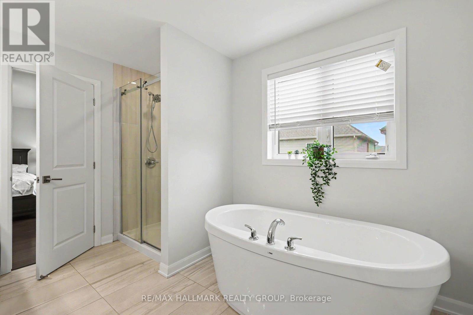 129 ROBIN EASEY AVENUE - 18
