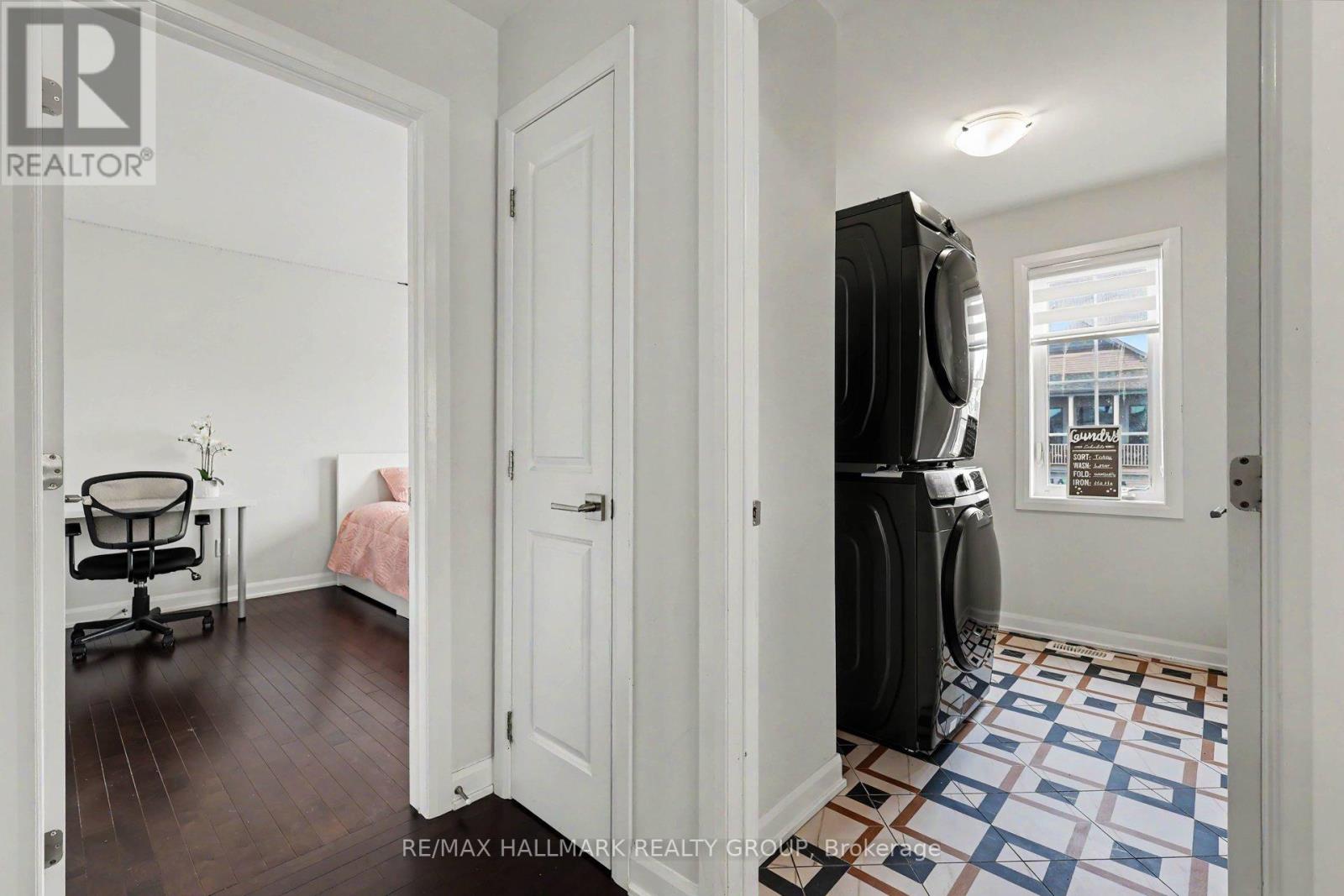 129 ROBIN EASEY AVENUE - 22