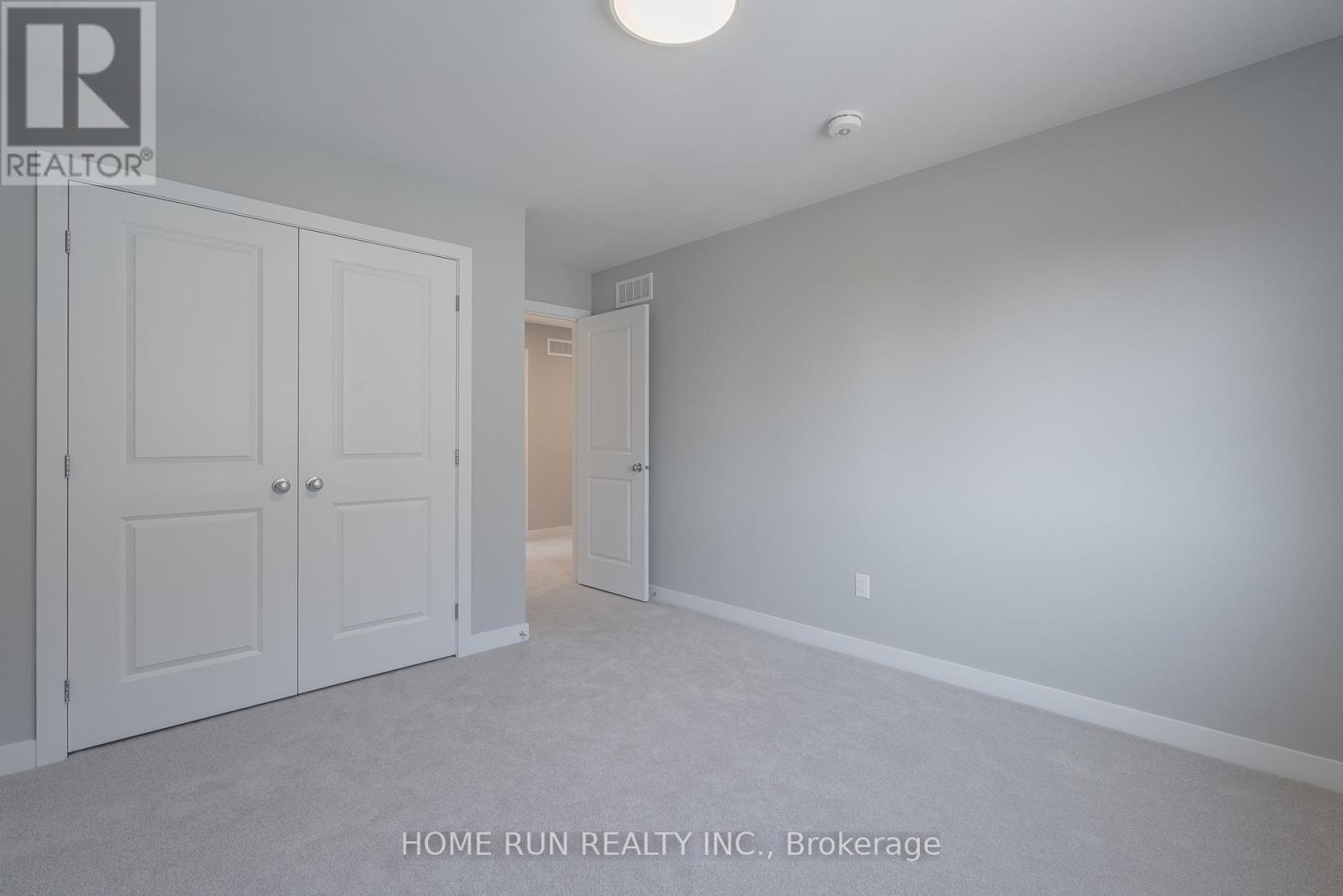 5 Bed, 4 Bath House for Rent in Ottawa – 271 KETCHIKAN CRESCENT, Ottawa – MLS# X13465076 - Image 35