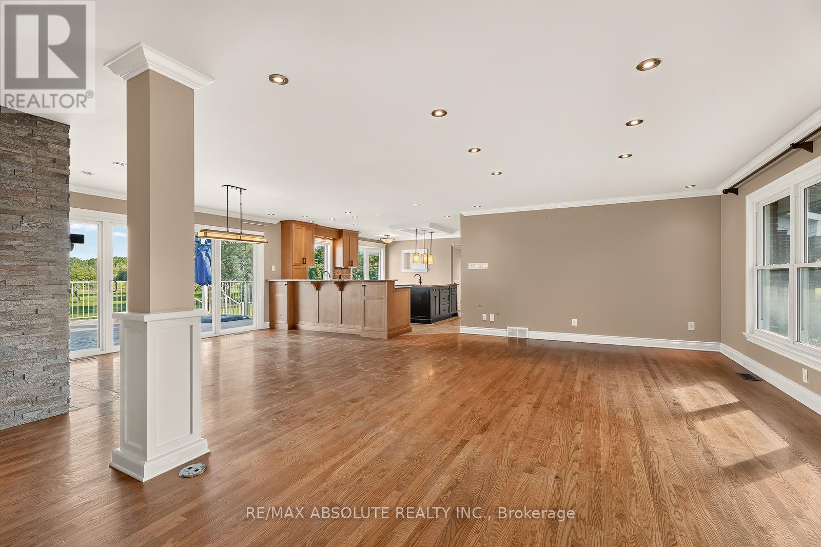 4 Bed, 3 Bath House for Sale in Ottawa – 2772 HARBISON ROAD, Ottawa – MLS# X13465078 - Image 14
