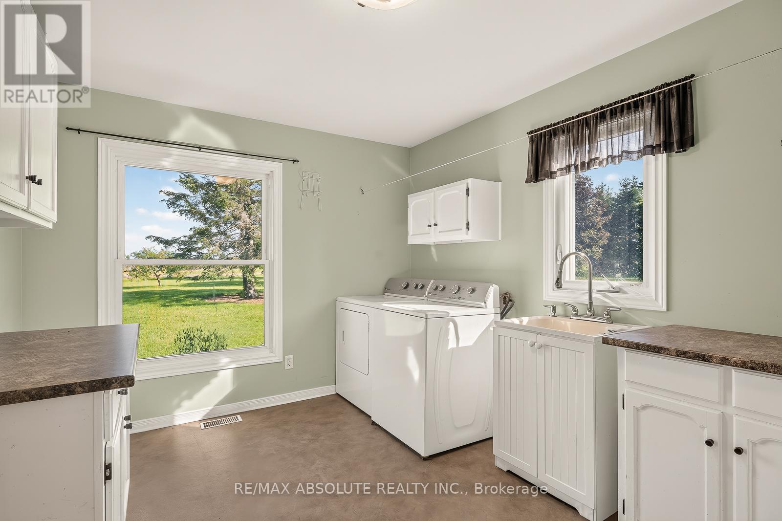 4 Bed, 3 Bath House for Sale in Ottawa – 2772 HARBISON ROAD, Ottawa – MLS# X13465078 - Image 24