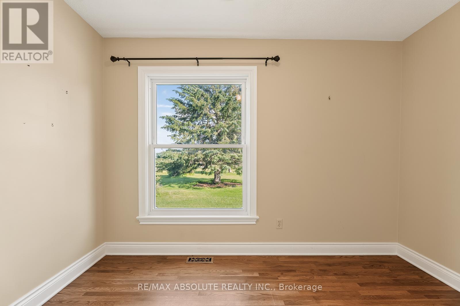 4 Bed, 3 Bath House for Sale in Ottawa – 2772 HARBISON ROAD, Ottawa – MLS# X13465078 - Image 30