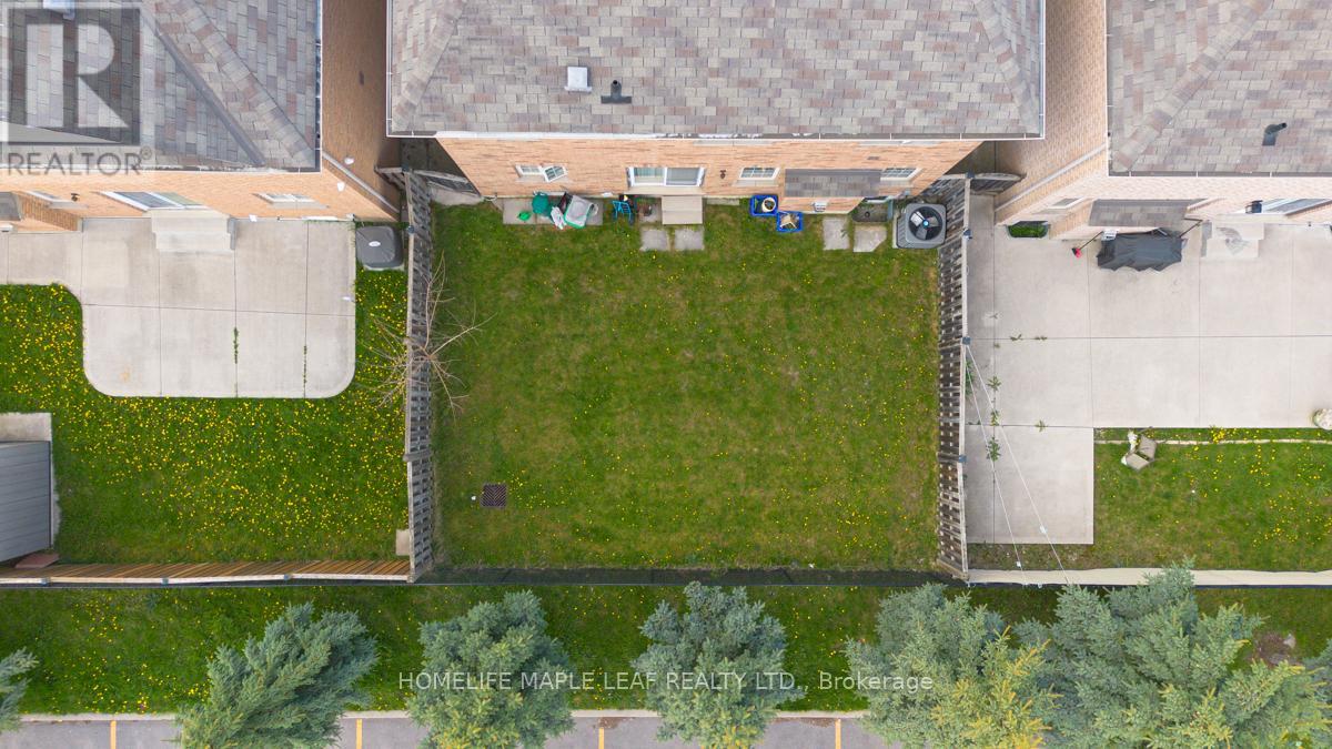 81 ABITIBI LAKE DRIVE - 44