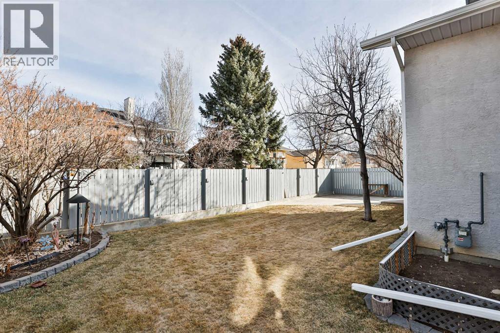 1012 24 Avenue - 4