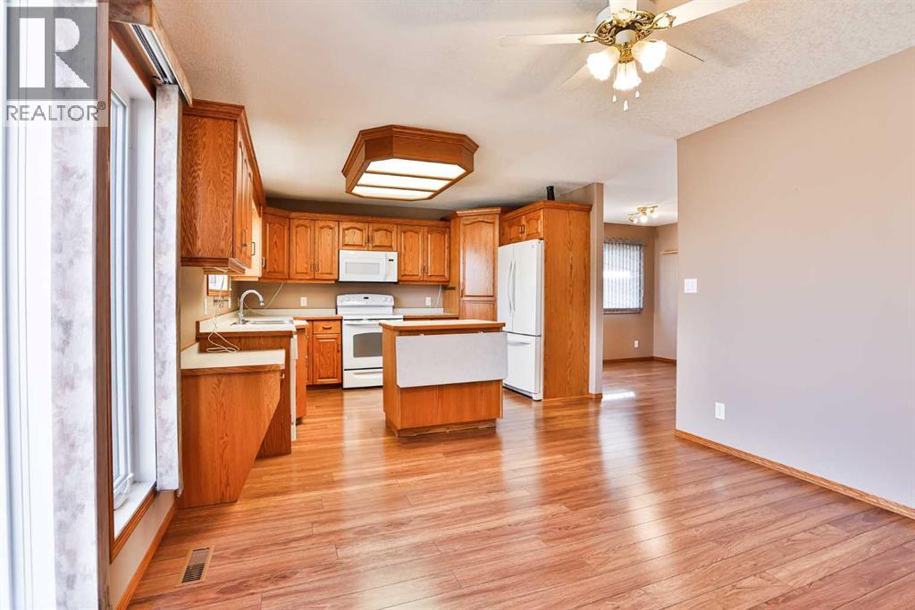 1012 24 Avenue - 19