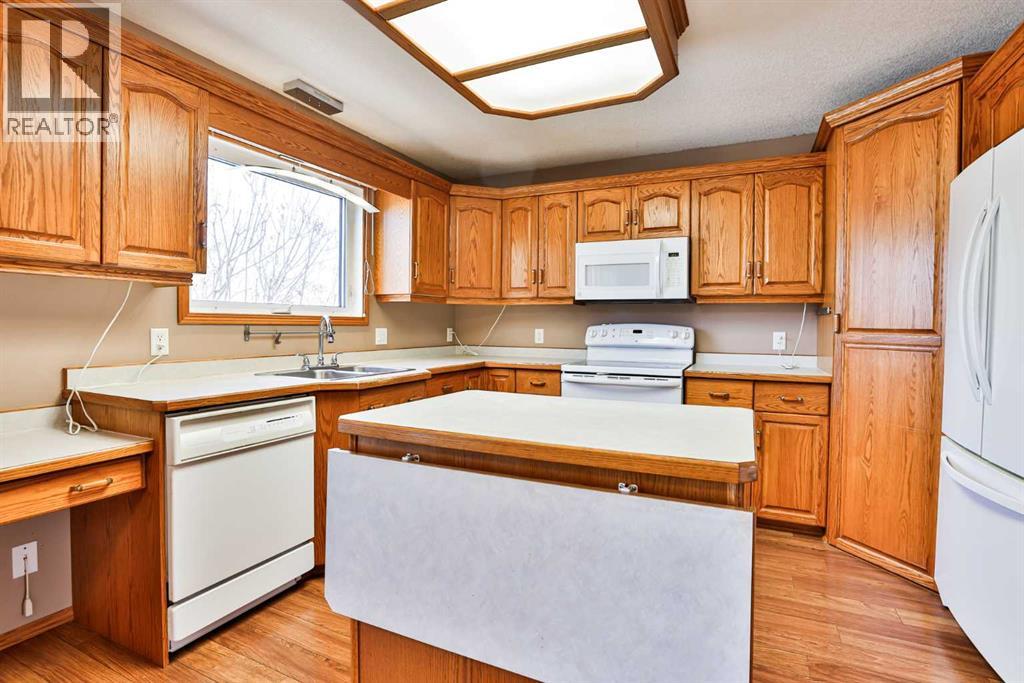 1012 24 Avenue - 20