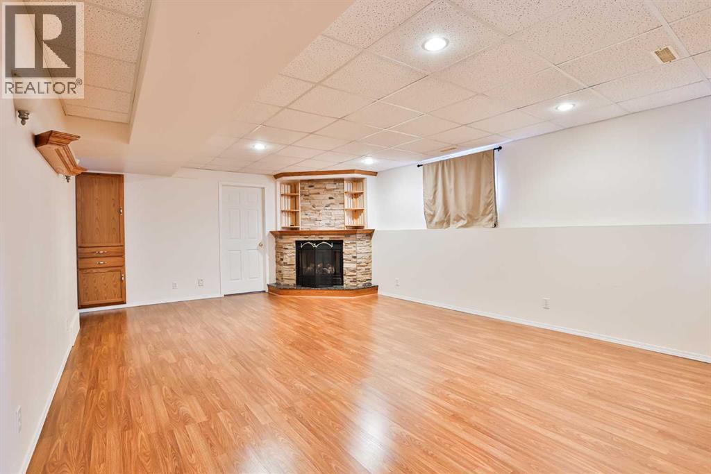 1012 24 Avenue - 27