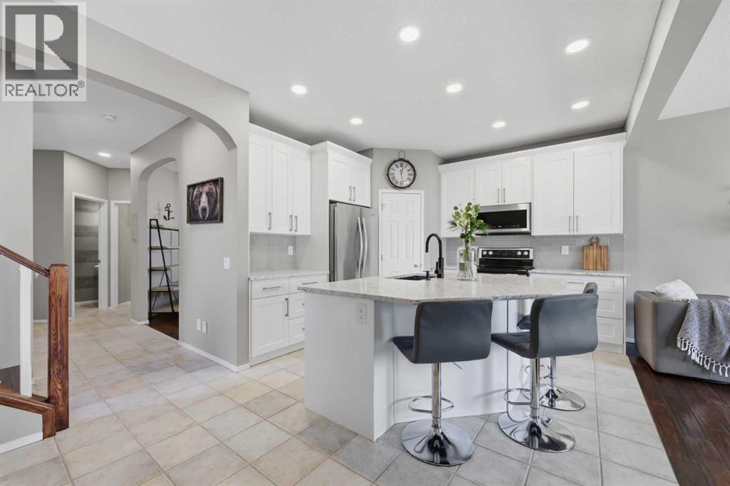 192 Cranfield Park SE — photo 9