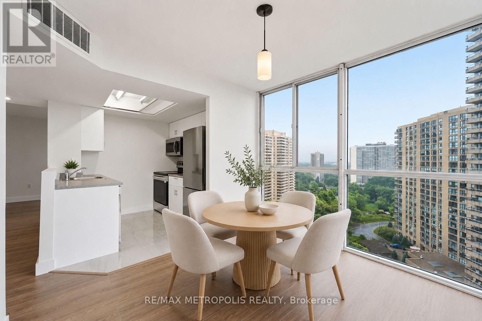 Virtually Staged Dining Space