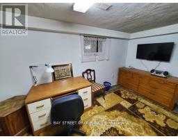 Lower - 73 Regatta Crescent, Toronto, ON M2R2X7 Photo 10