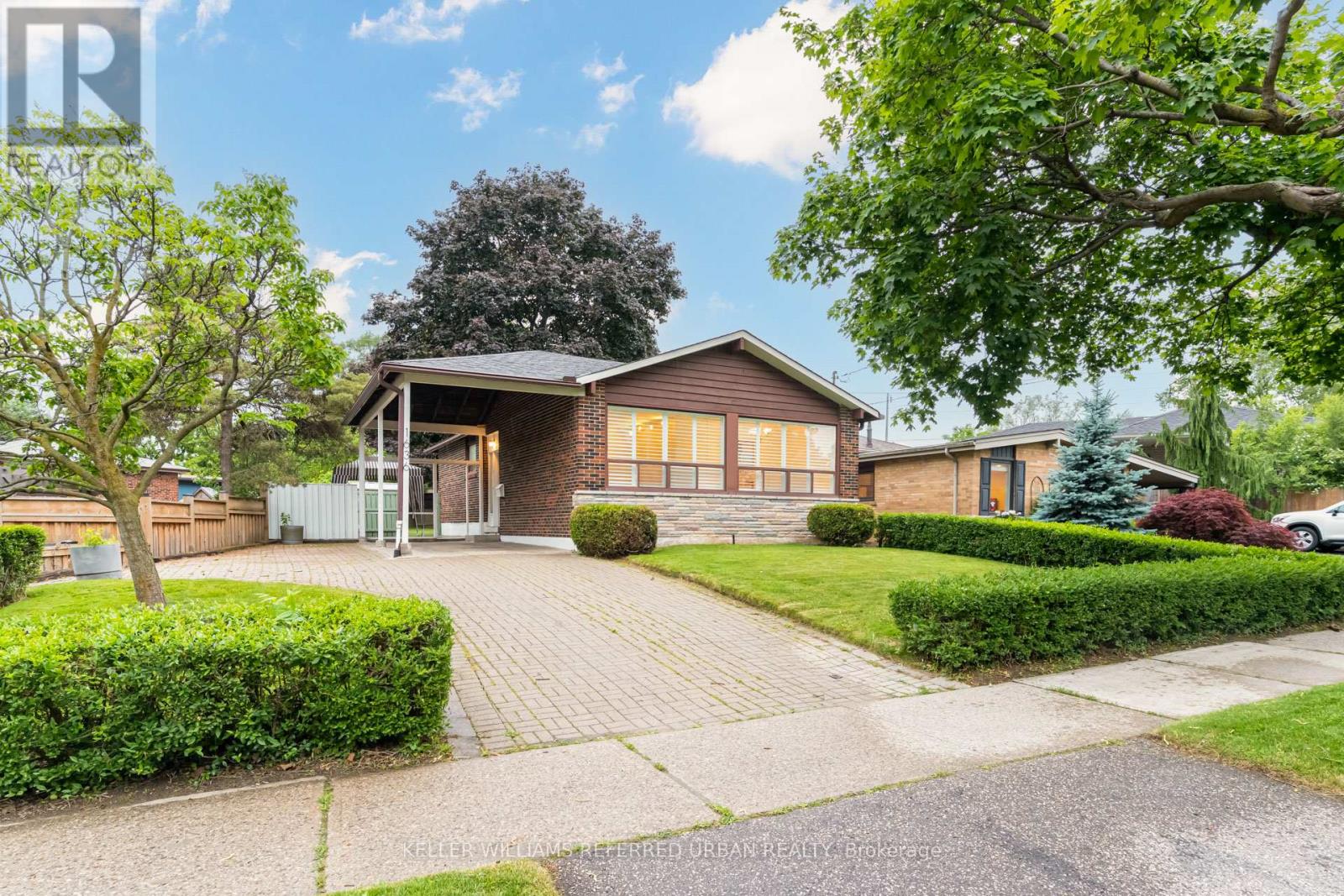 Photo of 1636 Robillard Road