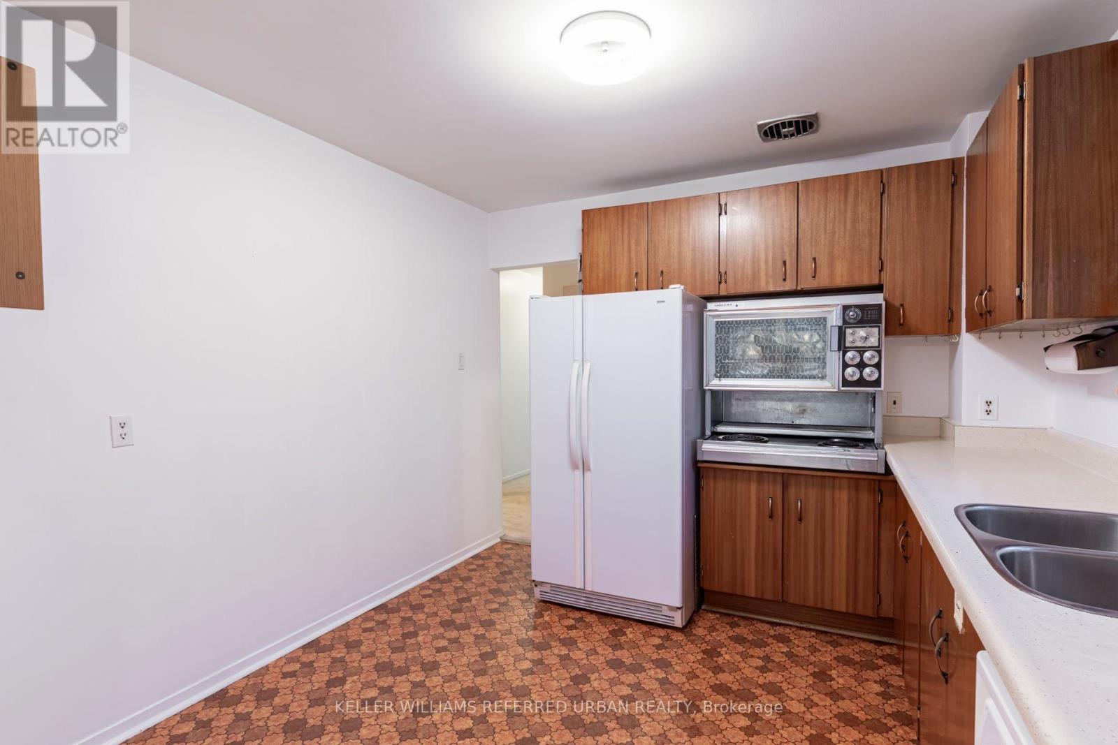 1636 ROBILLARD ROAD - 16