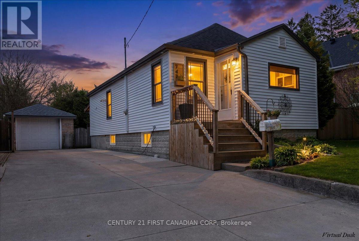 747 WHETTER AVENUE - 4