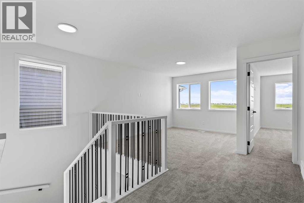 131 Corner Glen Grove NE - 24