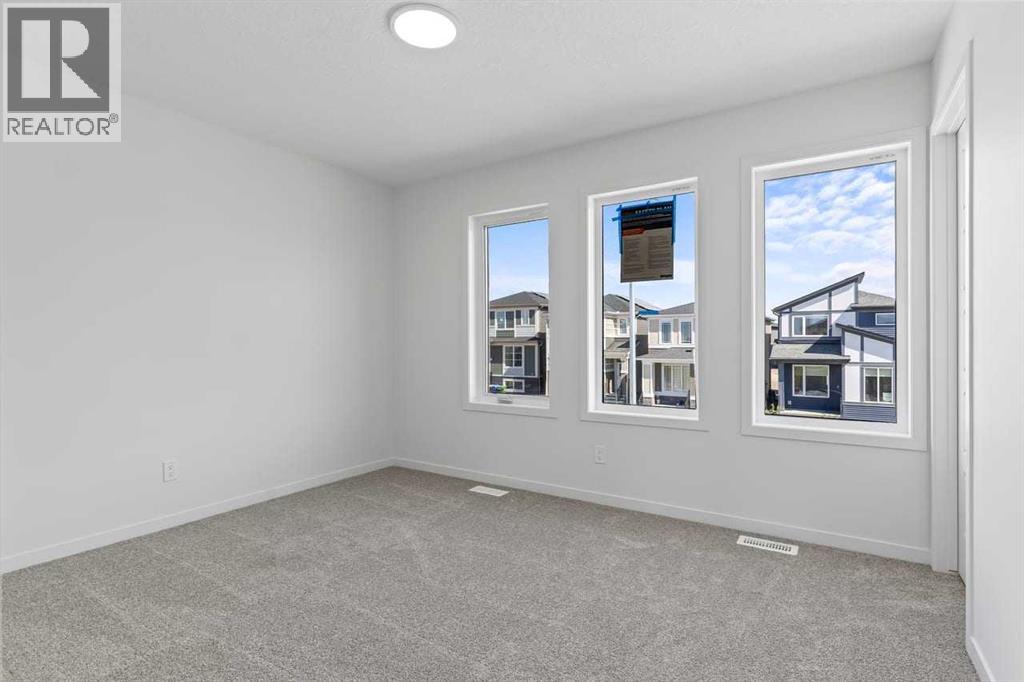 131 Corner Glen Grove NE - 32