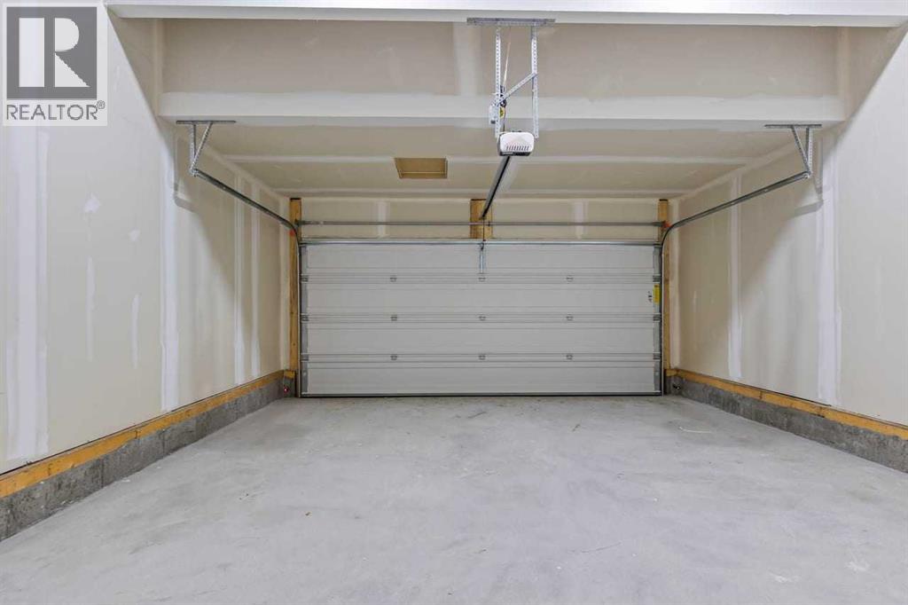 131 Corner Glen Grove NE - 50