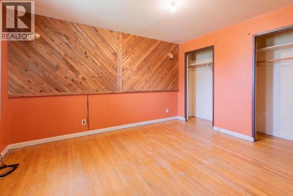 1218 13 Street N - 12