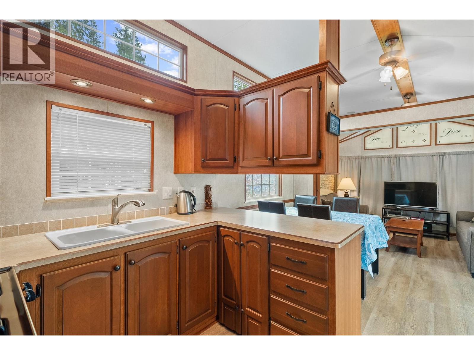 #8 3980 Squilax Anglemont Road - 3